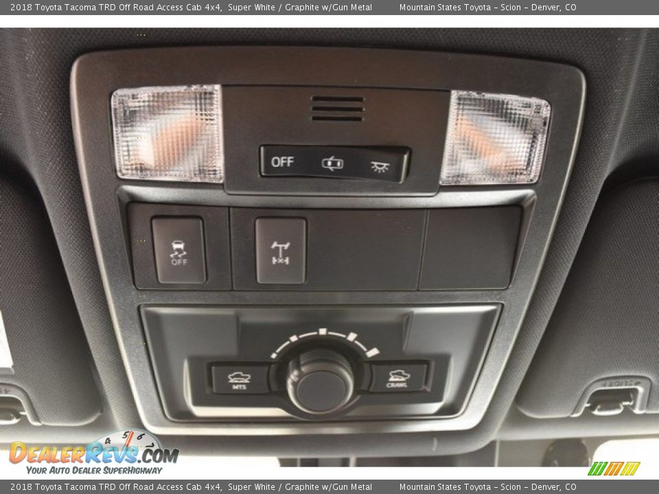 2018 Toyota Tacoma TRD Off Road Access Cab 4x4 Super White / Graphite w/Gun Metal Photo #9