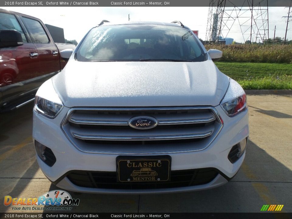2018 Ford Escape SE Oxford White / Charcoal Black Photo #2