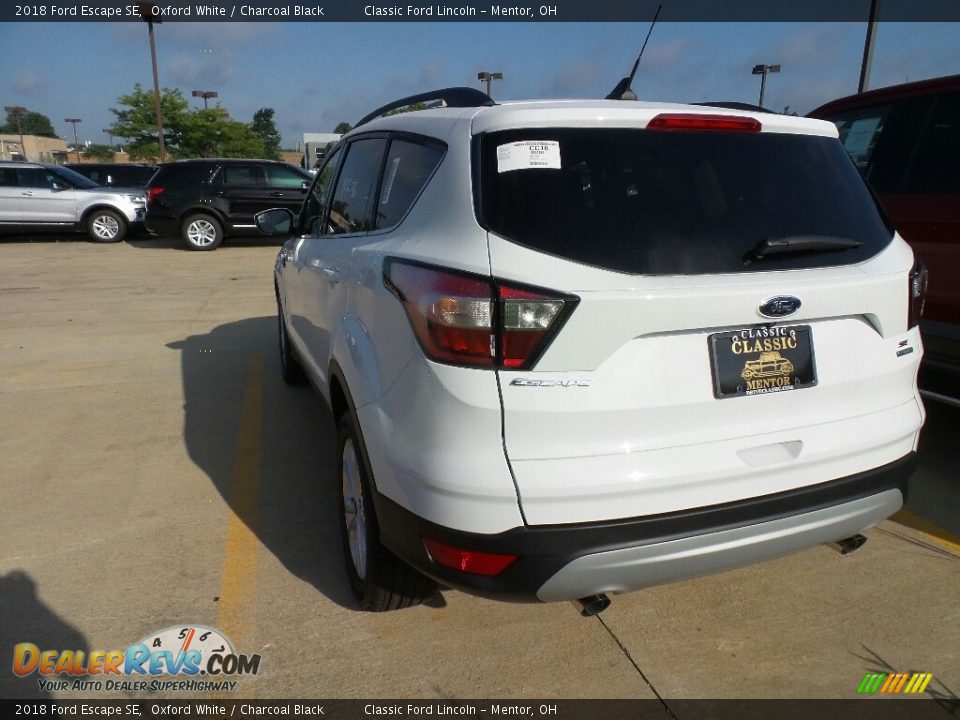 2018 Ford Escape SE Oxford White / Charcoal Black Photo #3