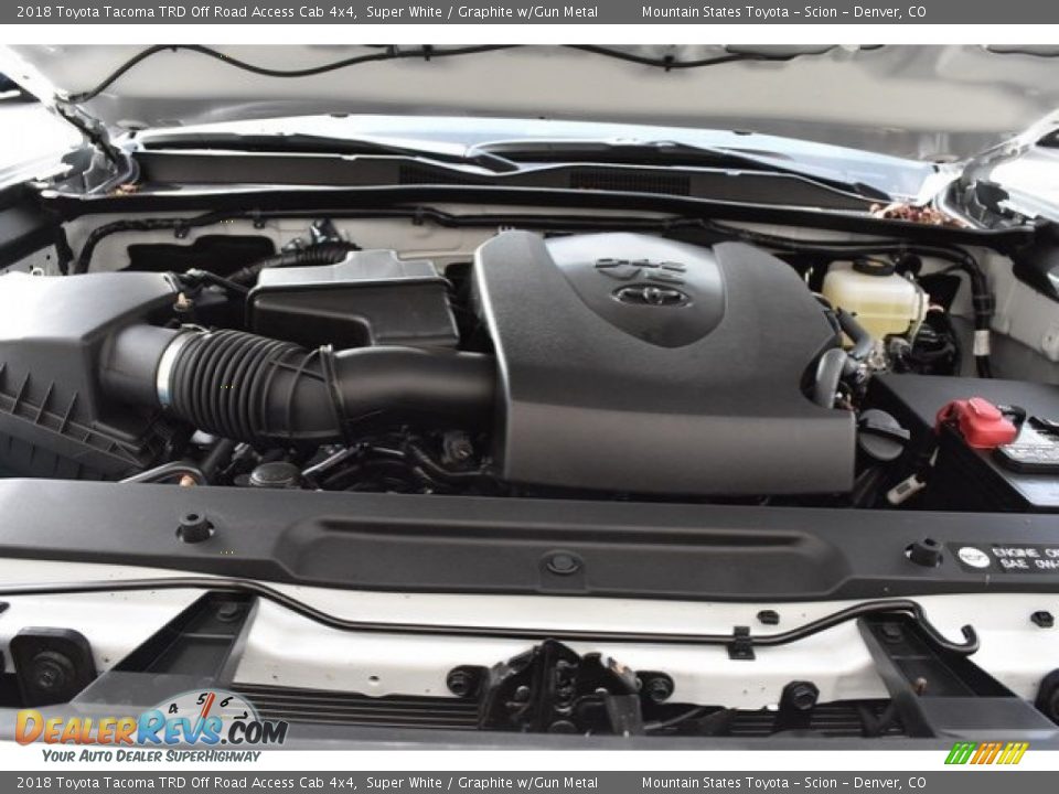 2018 Toyota Tacoma TRD Off Road Access Cab 4x4 Super White / Graphite w/Gun Metal Photo #31