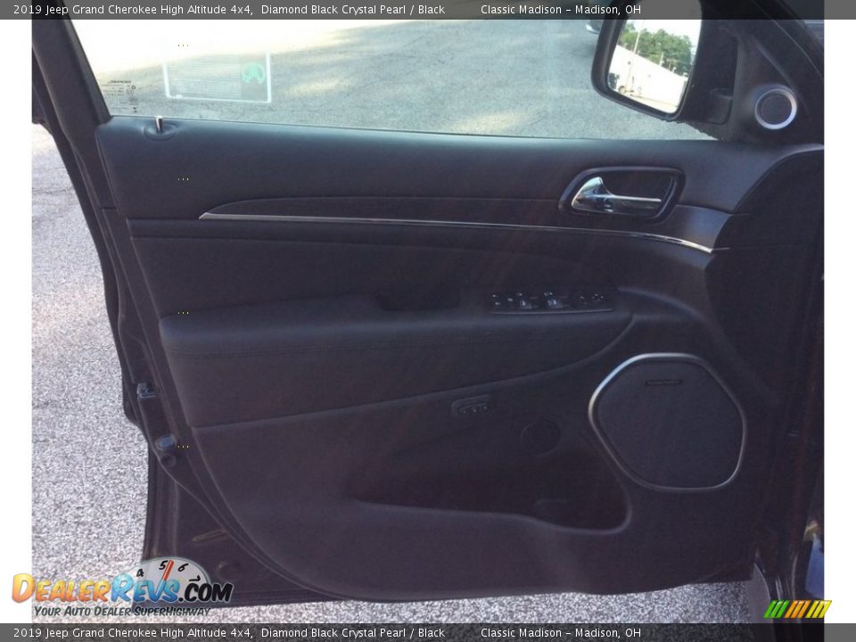 2019 Jeep Grand Cherokee High Altitude 4x4 Diamond Black Crystal Pearl / Black Photo #8