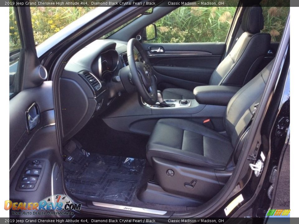2019 Jeep Grand Cherokee High Altitude 4x4 Diamond Black Crystal Pearl / Black Photo #9
