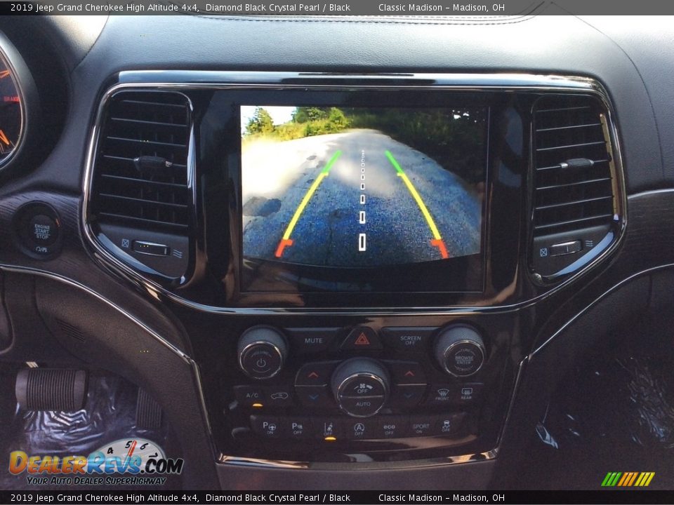 2019 Jeep Grand Cherokee High Altitude 4x4 Diamond Black Crystal Pearl / Black Photo #15