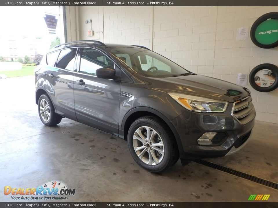 2018 Ford Escape SE 4WD Magnetic / Charcoal Black Photo #1