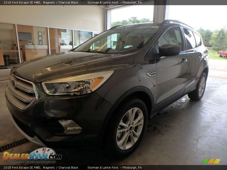 2018 Ford Escape SE 4WD Magnetic / Charcoal Black Photo #4