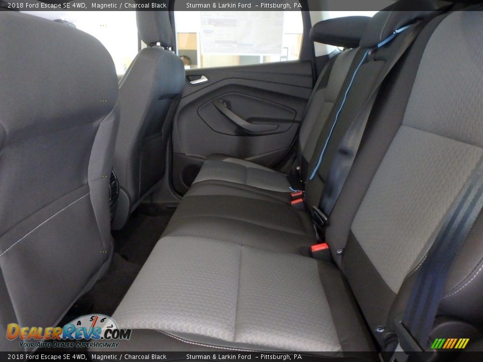 2018 Ford Escape SE 4WD Magnetic / Charcoal Black Photo #7