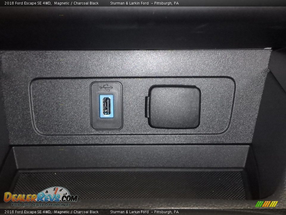 2018 Ford Escape SE 4WD Magnetic / Charcoal Black Photo #14