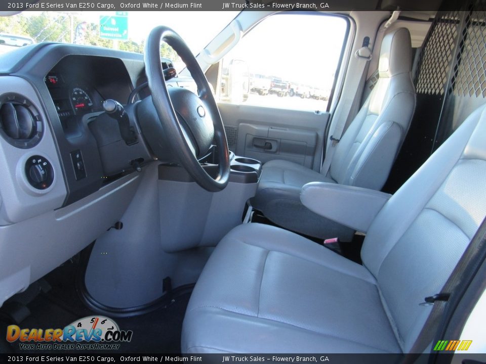 2013 Ford E Series Van E250 Cargo Oxford White / Medium Flint Photo #25