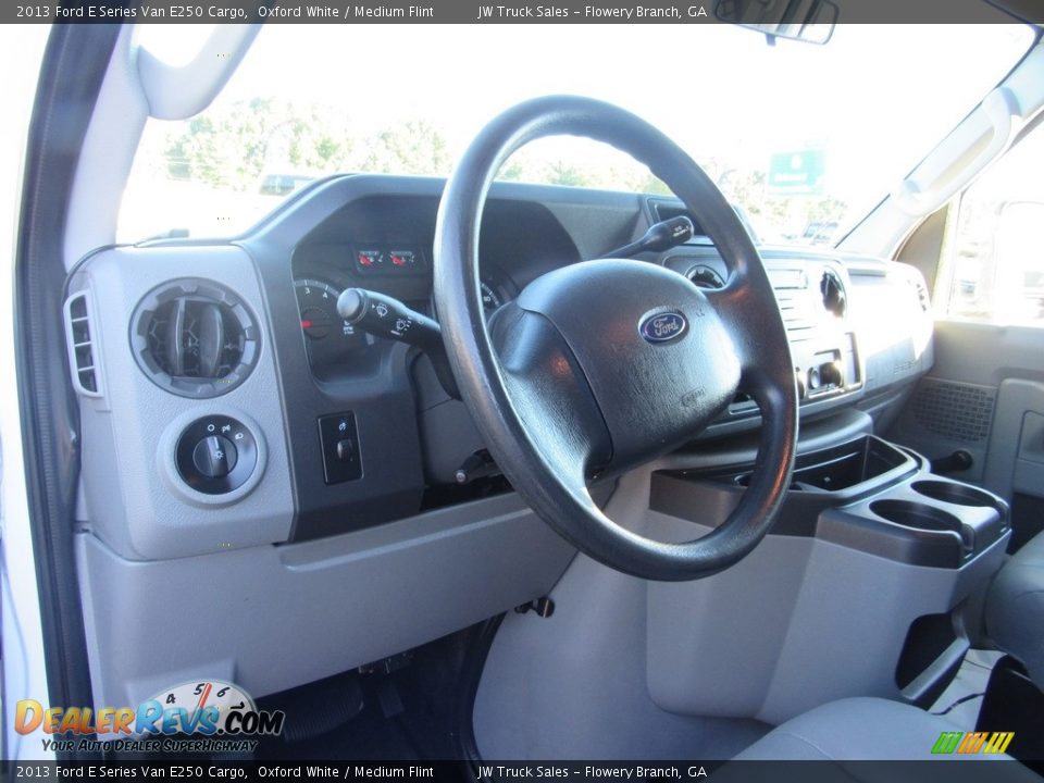 2013 Ford E Series Van E250 Cargo Oxford White / Medium Flint Photo #26