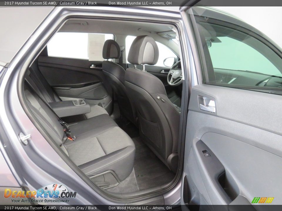 2017 Hyundai Tucson SE AWD Coliseum Gray / Black Photo #24
