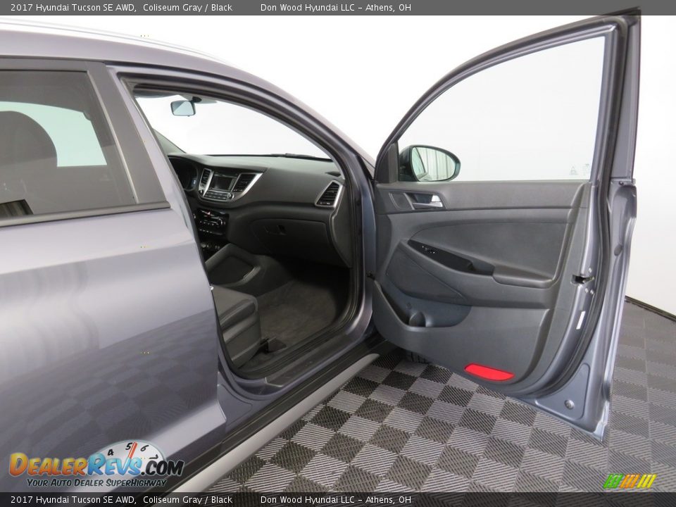 2017 Hyundai Tucson SE AWD Coliseum Gray / Black Photo #25