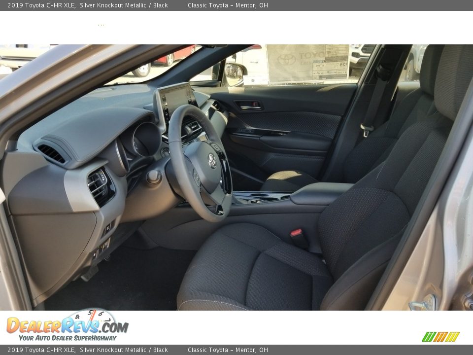 2019 Toyota C-HR XLE Silver Knockout Metallic / Black Photo #3