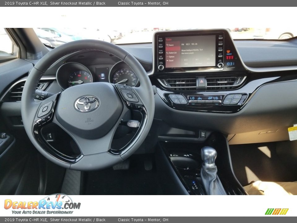 2019 Toyota C-HR XLE Silver Knockout Metallic / Black Photo #5