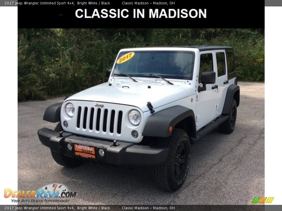 2017 Jeep Wrangler Unlimited Sport 4x4 Bright White / Black Photo #1