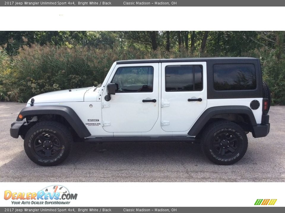 2017 Jeep Wrangler Unlimited Sport 4x4 Bright White / Black Photo #3