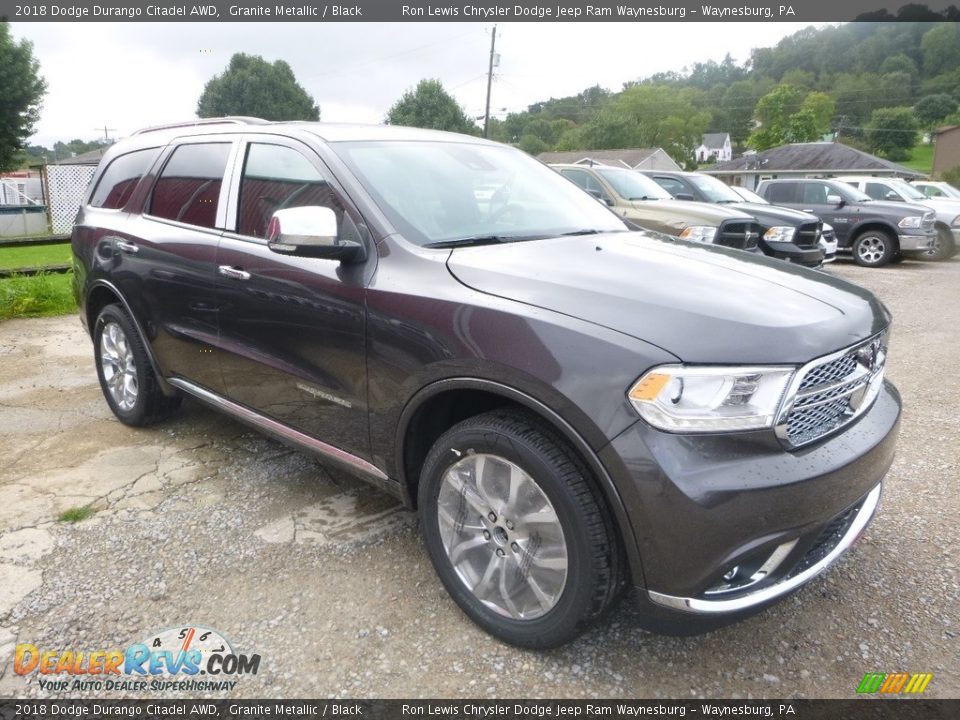 Front 3/4 View of 2018 Dodge Durango Citadel AWD Photo #7