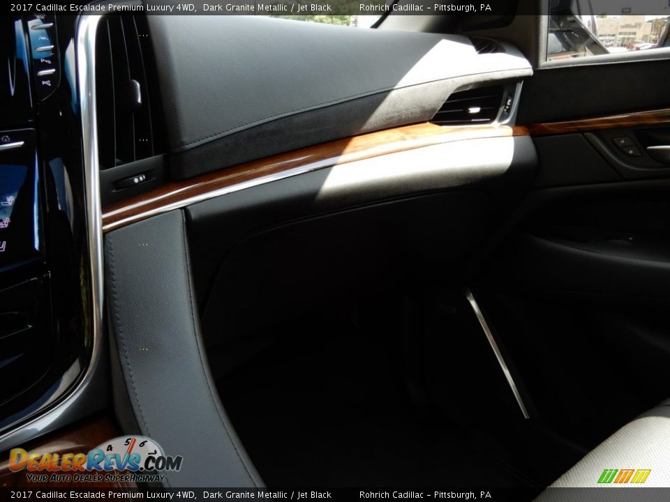 2017 Cadillac Escalade Premium Luxury 4WD Dark Granite Metallic / Jet Black Photo #21