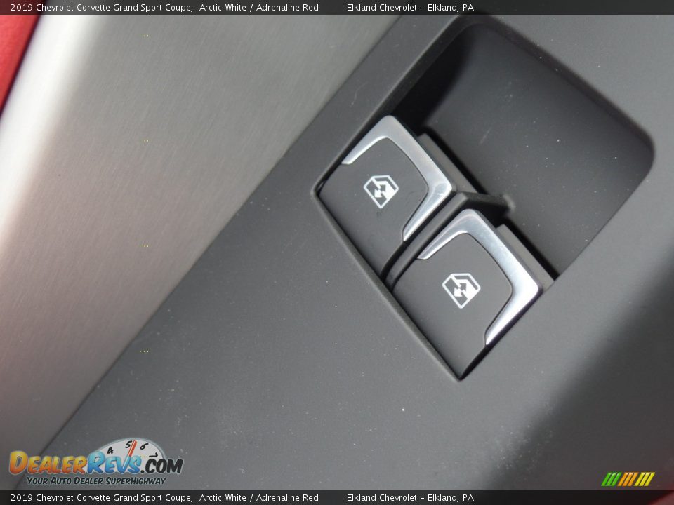 2019 Chevrolet Corvette Grand Sport Coupe Arctic White / Adrenaline Red Photo #24