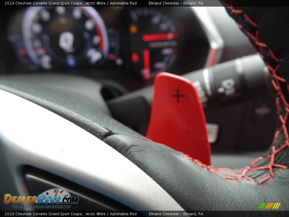 2019 Chevrolet Corvette Grand Sport Coupe Arctic White / Adrenaline Red Photo #32