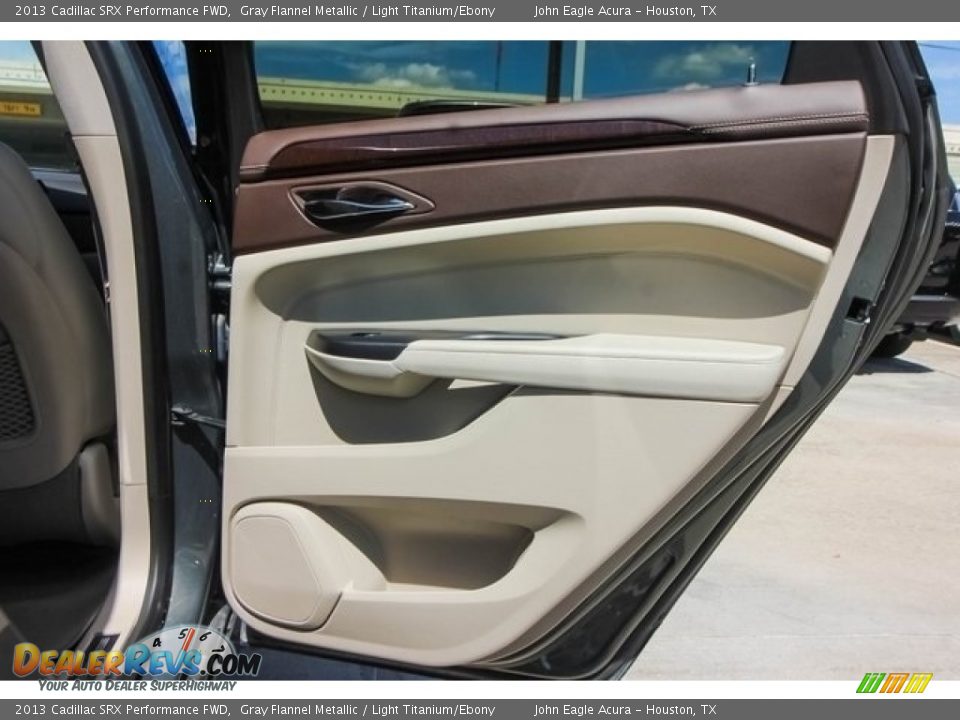 2013 Cadillac SRX Performance FWD Gray Flannel Metallic / Light Titanium/Ebony Photo #26