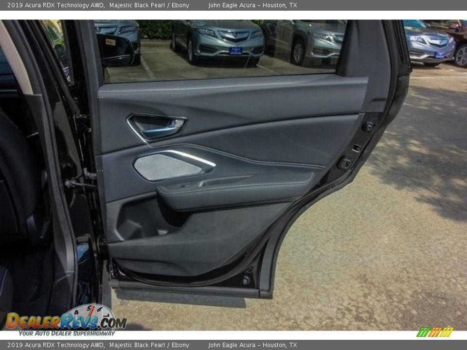 2019 Acura RDX Technology AWD Majestic Black Pearl / Ebony Photo #23
