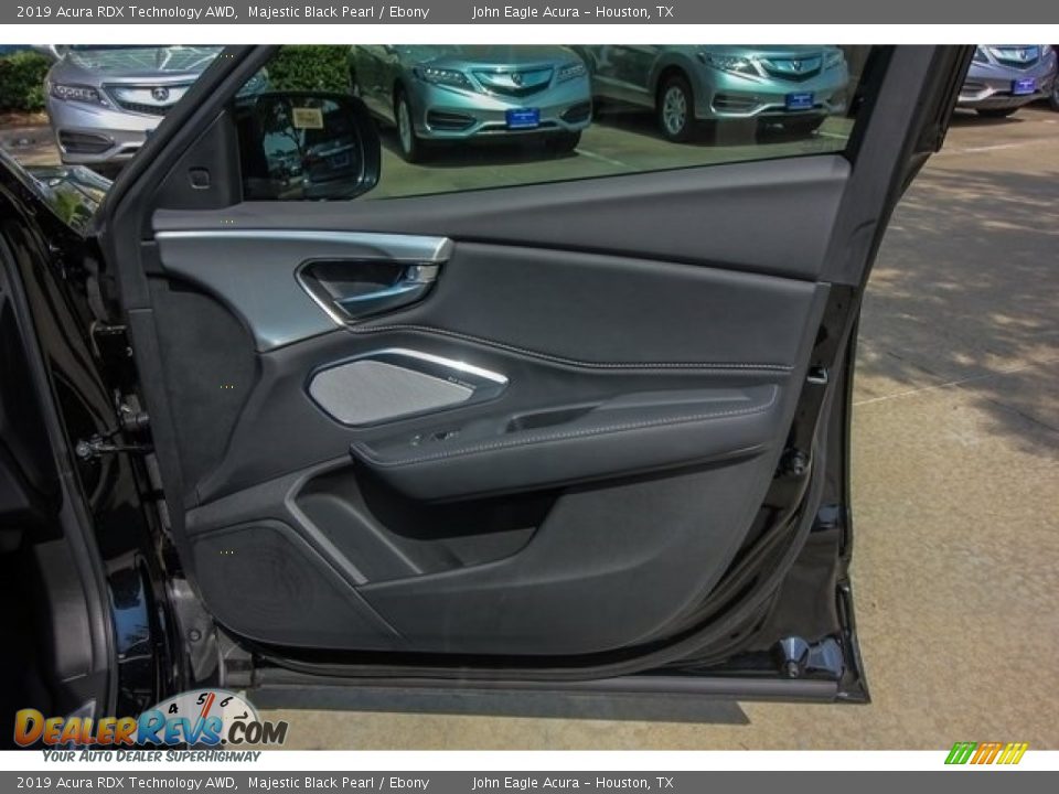 2019 Acura RDX Technology AWD Majestic Black Pearl / Ebony Photo #25
