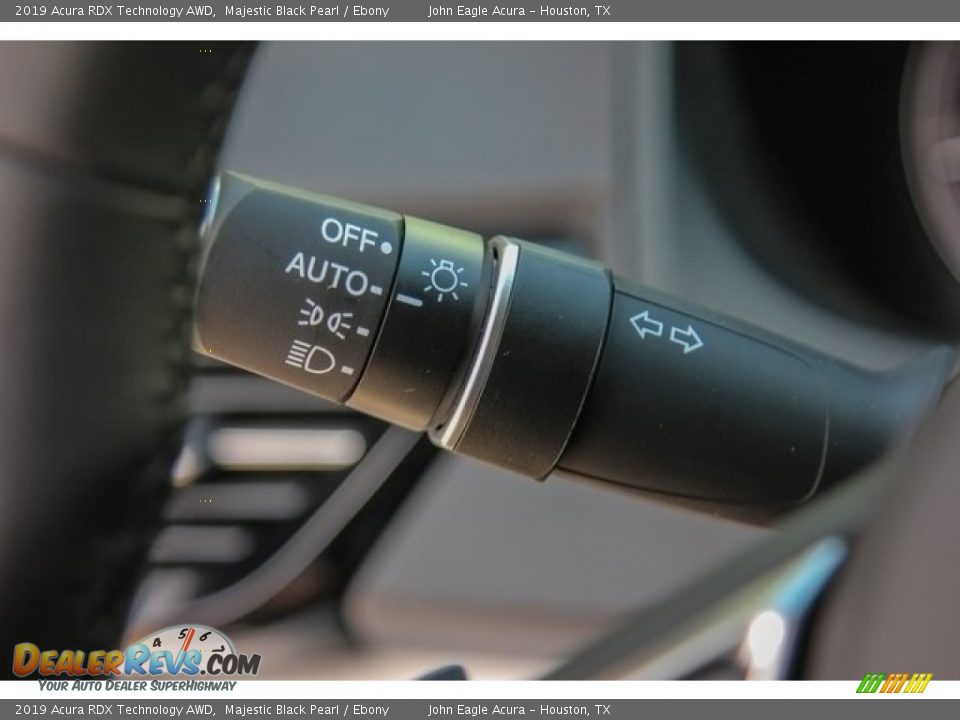 2019 Acura RDX Technology AWD Majestic Black Pearl / Ebony Photo #34