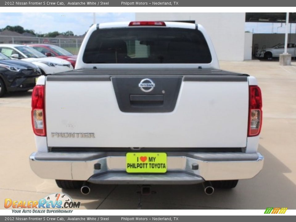 2012 Nissan Frontier S Crew Cab Avalanche White / Steel Photo #7