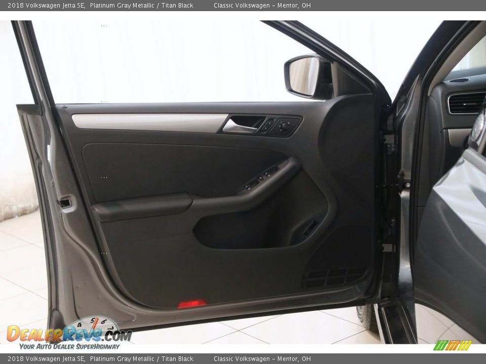 2018 Volkswagen Jetta SE Platinum Gray Metallic / Titan Black Photo #5