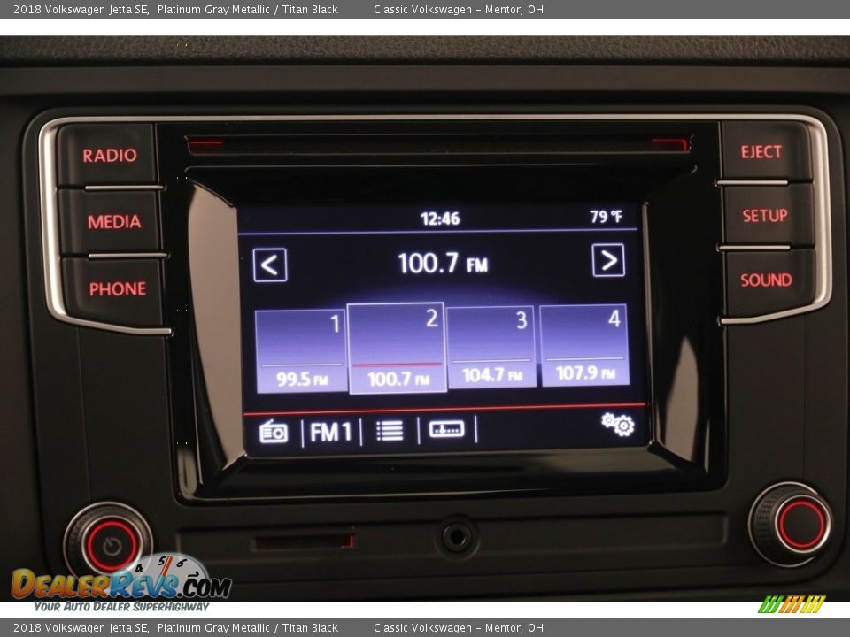 2018 Volkswagen Jetta SE Platinum Gray Metallic / Titan Black Photo #11