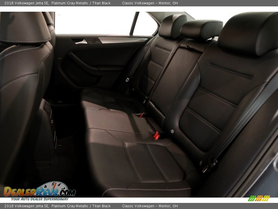 2018 Volkswagen Jetta SE Platinum Gray Metallic / Titan Black Photo #17