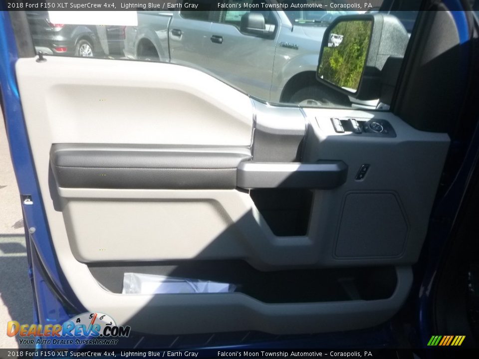 2018 Ford F150 XLT SuperCrew 4x4 Lightning Blue / Earth Gray Photo #14