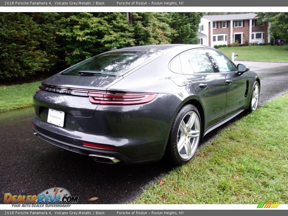 2018 Porsche Panamera 4 Volcano Grey Metallic / Black Photo #4