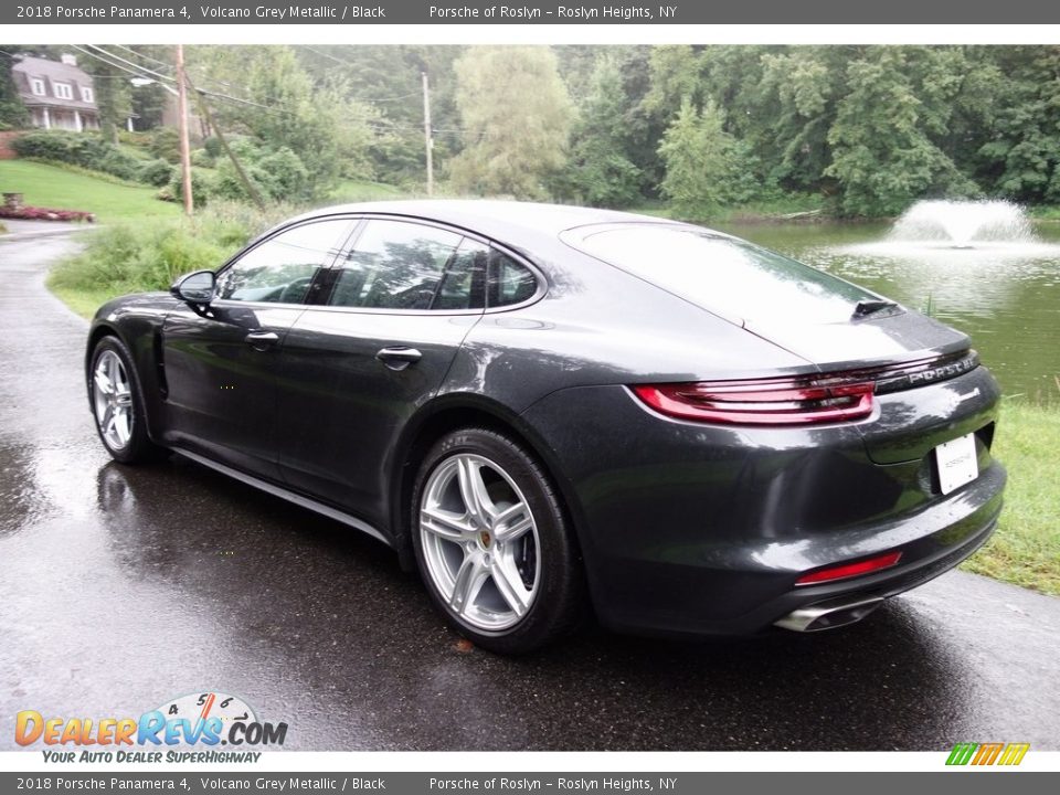 2018 Porsche Panamera 4 Volcano Grey Metallic / Black Photo #6