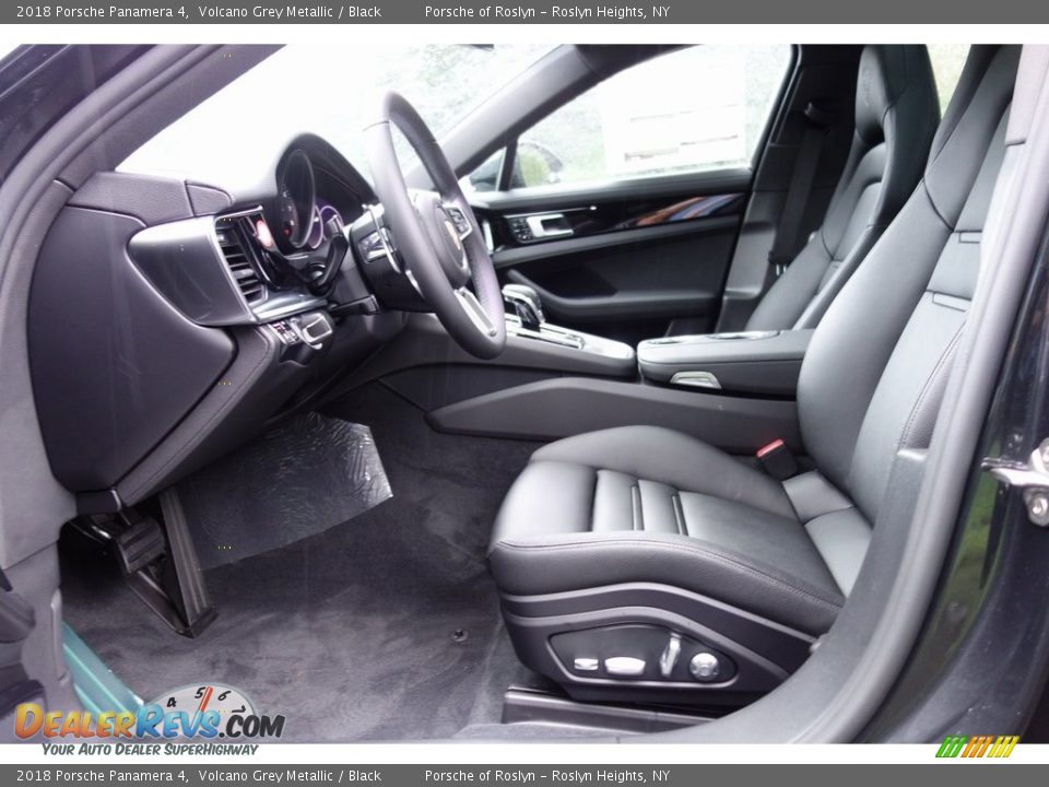2018 Porsche Panamera 4 Volcano Grey Metallic / Black Photo #12