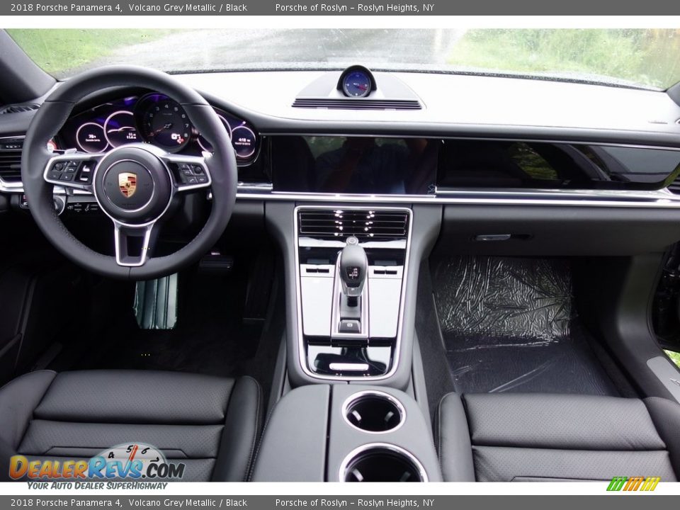 2018 Porsche Panamera 4 Volcano Grey Metallic / Black Photo #14