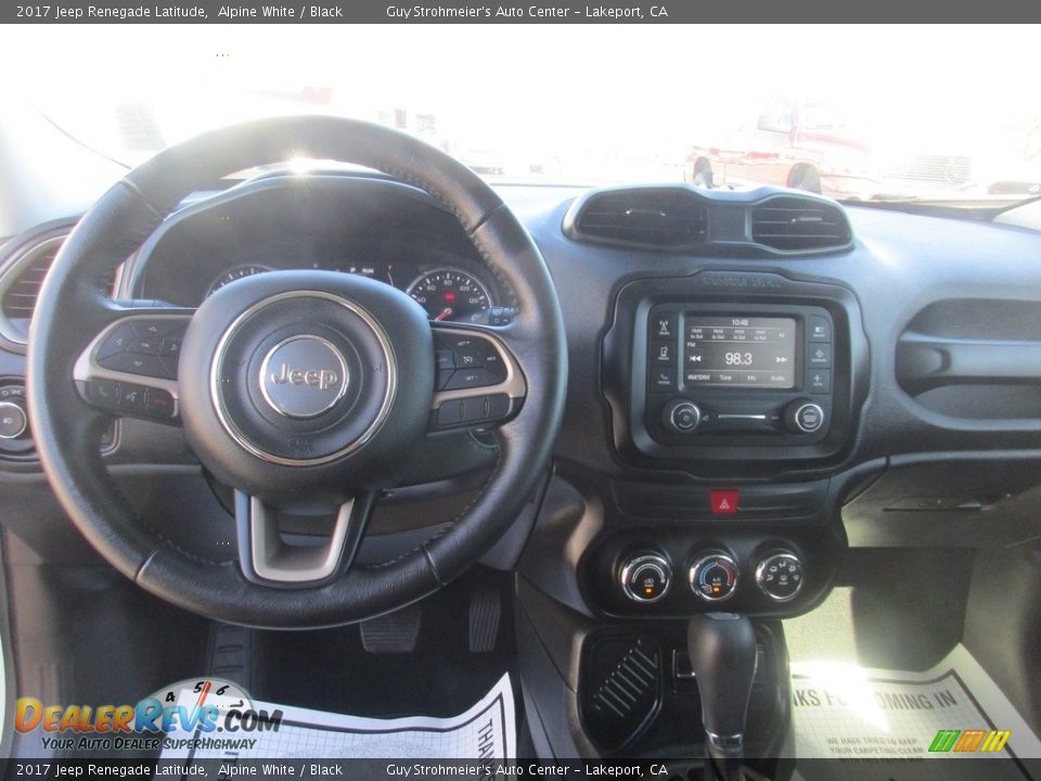 2017 Jeep Renegade Latitude Alpine White / Black Photo #10