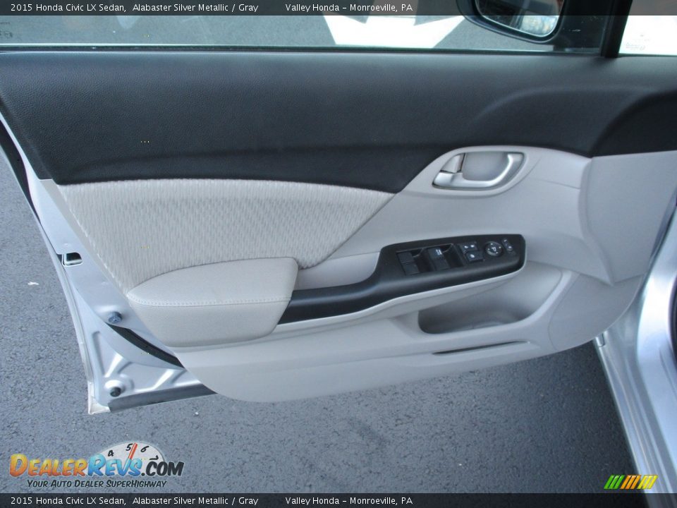 2015 Honda Civic LX Sedan Alabaster Silver Metallic / Gray Photo #9