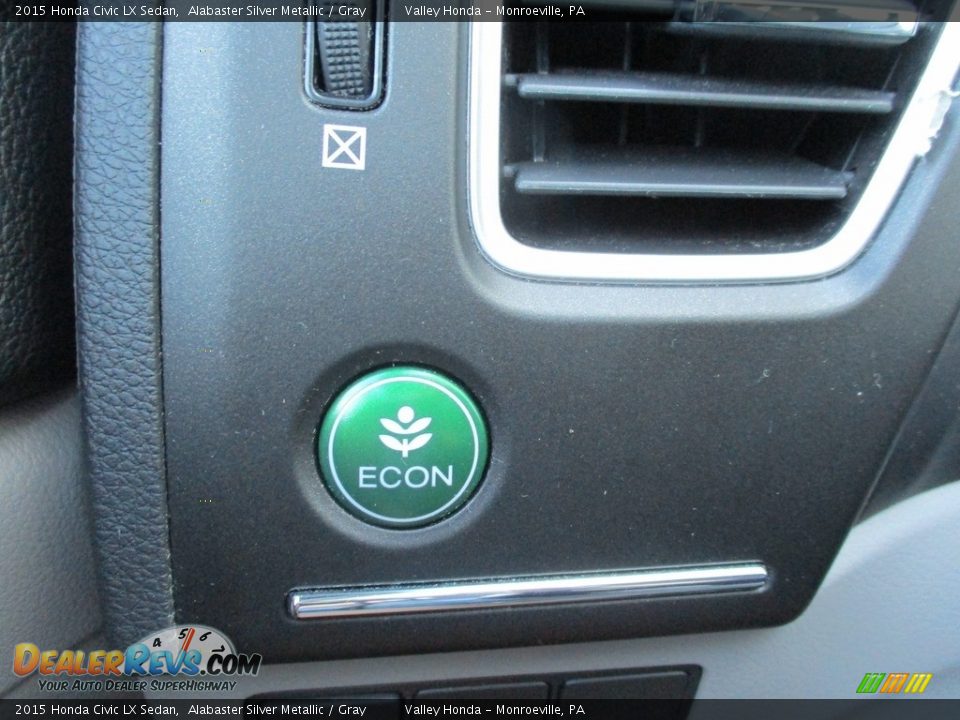 2015 Honda Civic LX Sedan Alabaster Silver Metallic / Gray Photo #16