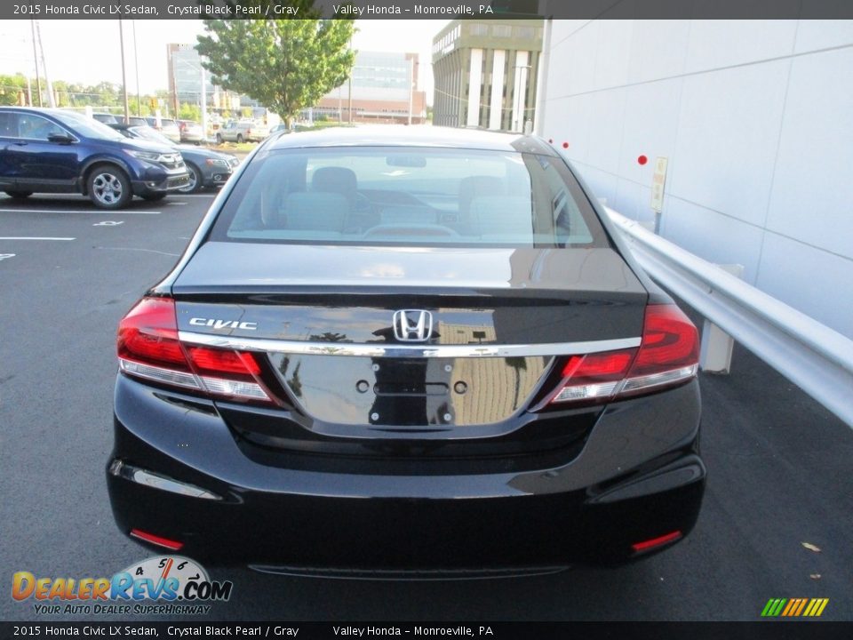 2015 Honda Civic LX Sedan Crystal Black Pearl / Gray Photo #4
