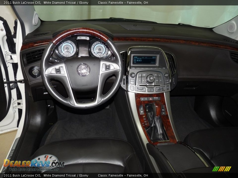 2011 Buick LaCrosse CXS White Diamond Tricoat / Ebony Photo #12