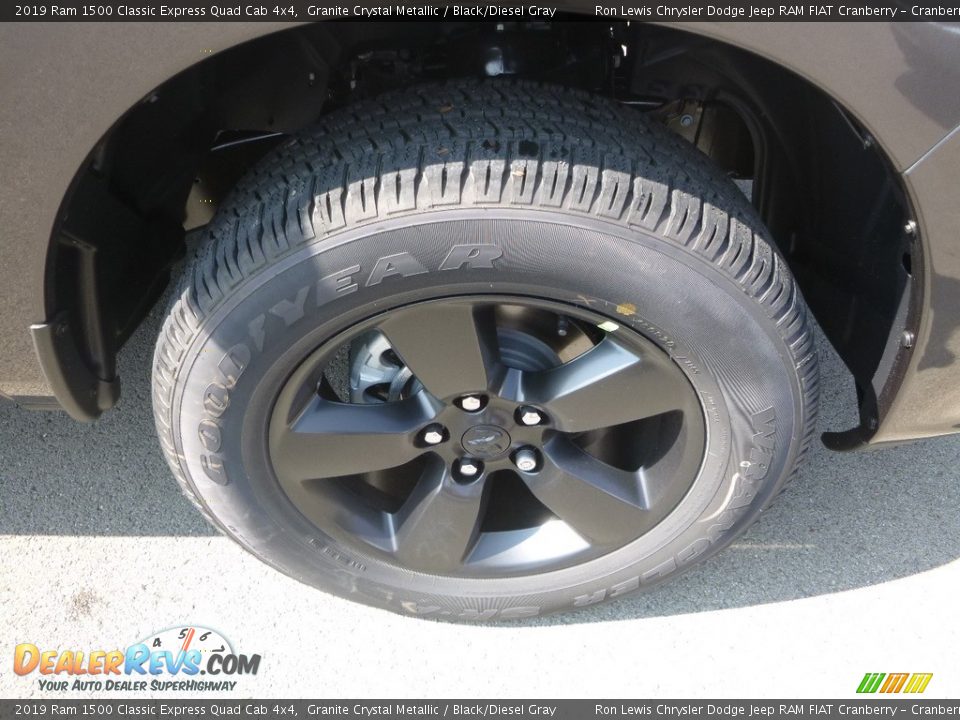 2019 Ram 1500 Classic Express Quad Cab 4x4 Granite Crystal Metallic / Black/Diesel Gray Photo #9