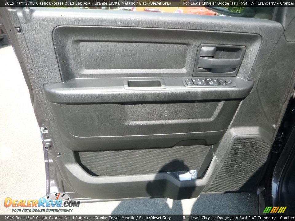 2019 Ram 1500 Classic Express Quad Cab 4x4 Granite Crystal Metallic / Black/Diesel Gray Photo #14