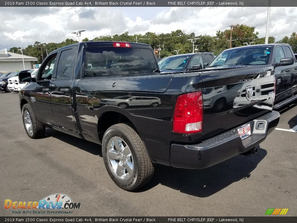 2019 Ram 1500 Classic Express Quad Cab 4x4 Brilliant Black Crystal Pearl / Black Photo #4
