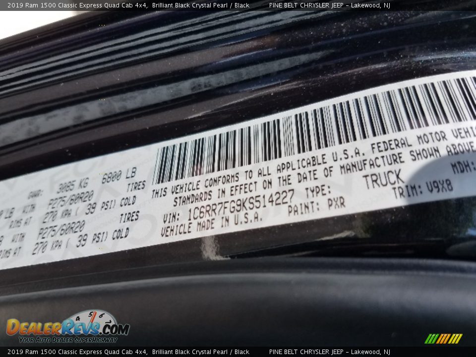 2019 Ram 1500 Classic Express Quad Cab 4x4 Brilliant Black Crystal Pearl / Black Photo #9