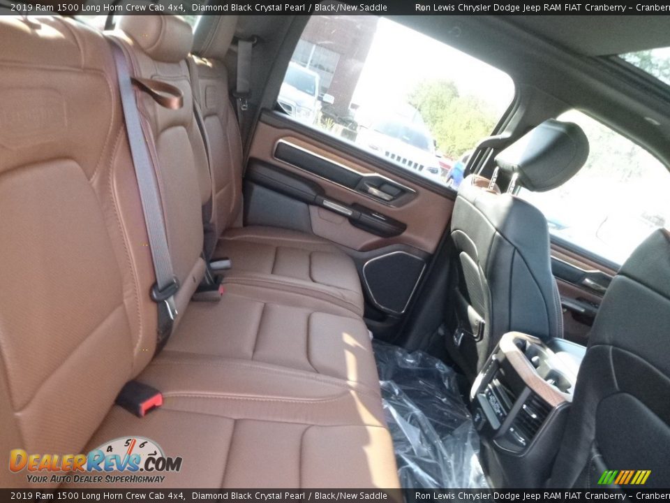 2019 Ram 1500 Long Horn Crew Cab 4x4 Diamond Black Crystal Pearl / Black/New Saddle Photo #13