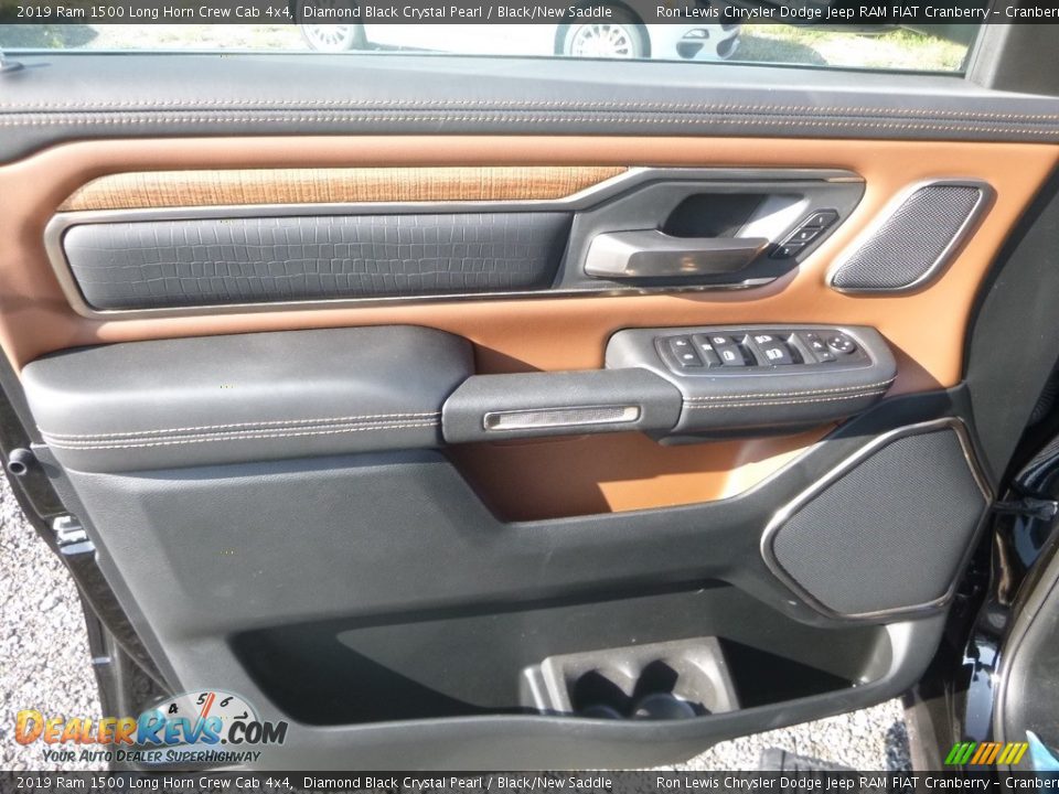 2019 Ram 1500 Long Horn Crew Cab 4x4 Diamond Black Crystal Pearl / Black/New Saddle Photo #16