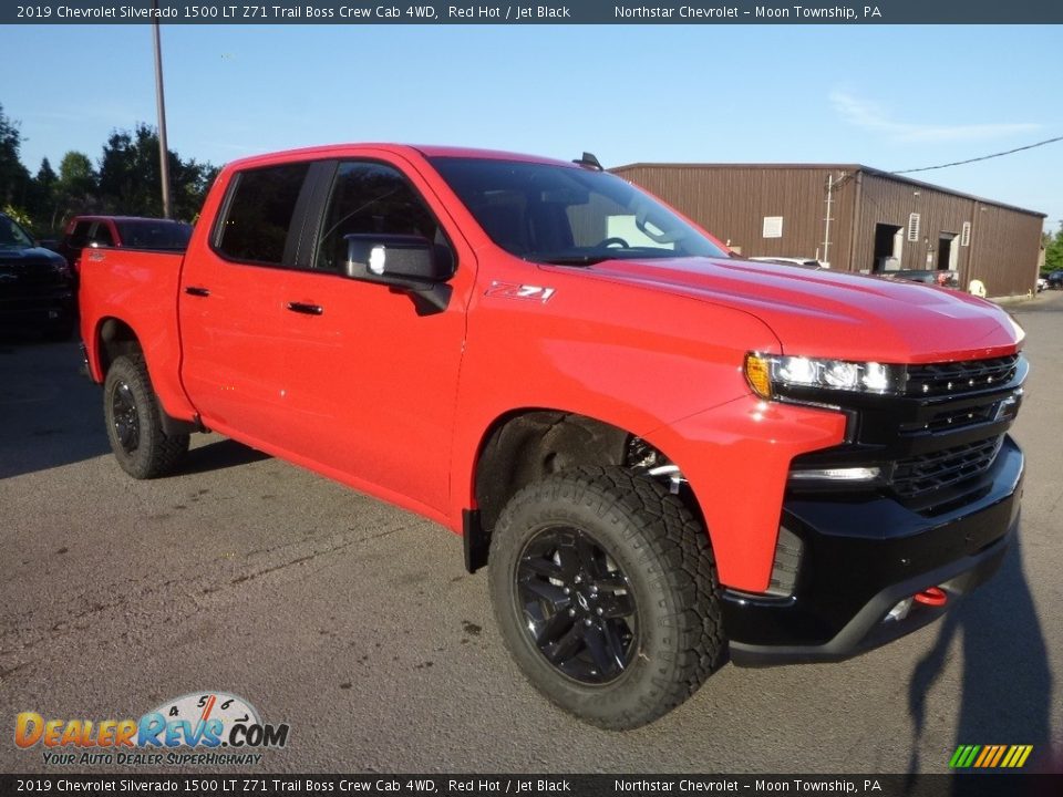 2019 Chevrolet Silverado 1500 LT Z71 Trail Boss Crew Cab 4WD Red Hot / Jet Black Photo #3