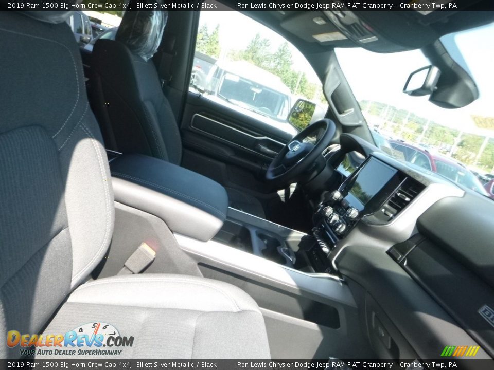 2019 Ram 1500 Big Horn Crew Cab 4x4 Billett Silver Metallic / Black Photo #11