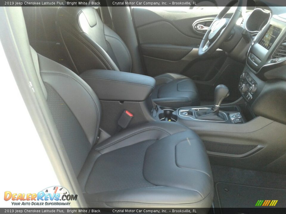 2019 Jeep Cherokee Latitude Plus Bright White / Black Photo #12